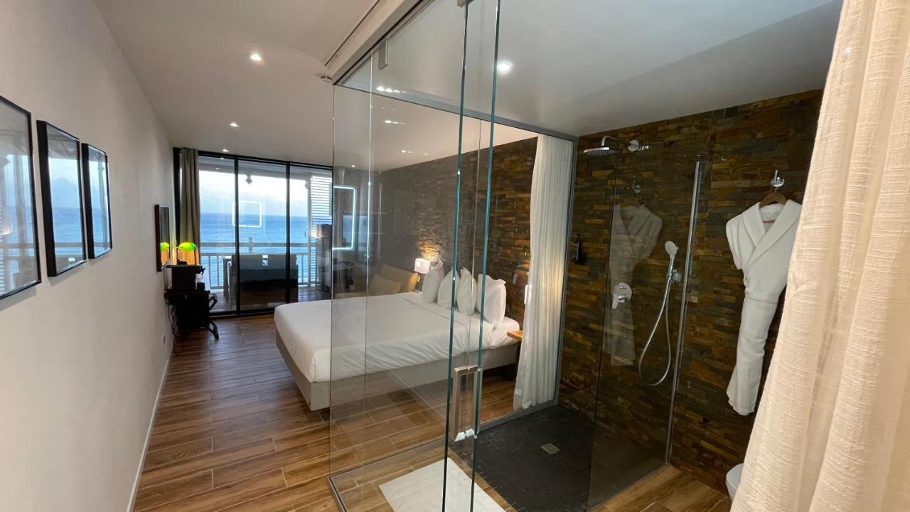 Vue Mer & Rocher - Okavango Blue Studio Le Diamant Εξωτερικό φωτογραφία